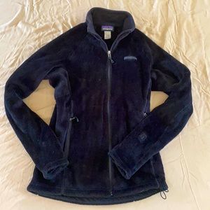WN Med Black Patagonia Fleece Zippers Pockets